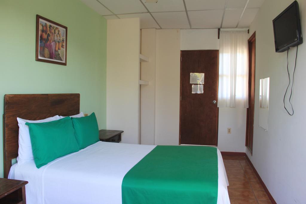Hotel Puerto Piedra 푸에르토 에스콘디도 외부 사진